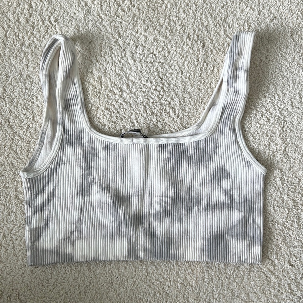 Zara Women’s Ripped Stretchy Cropped Top